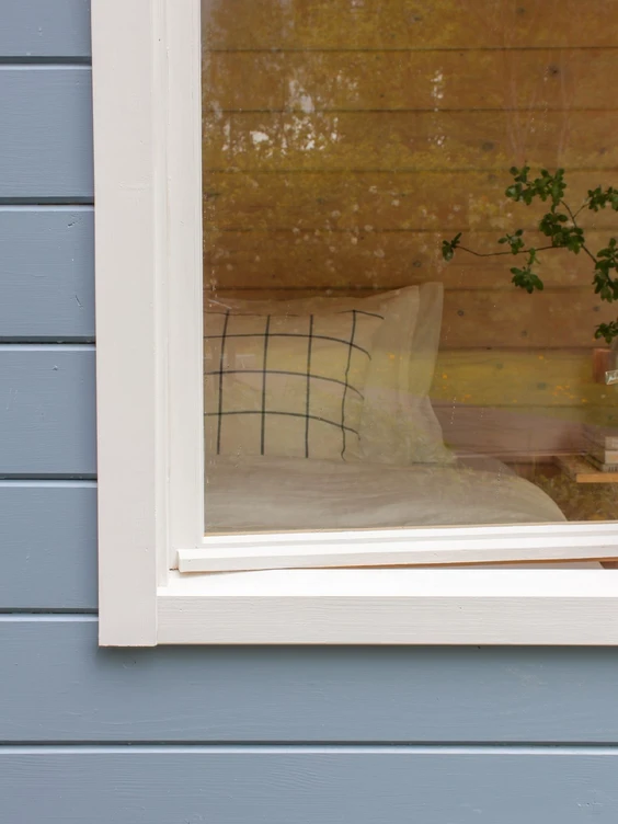 Abris jardin fenêtre