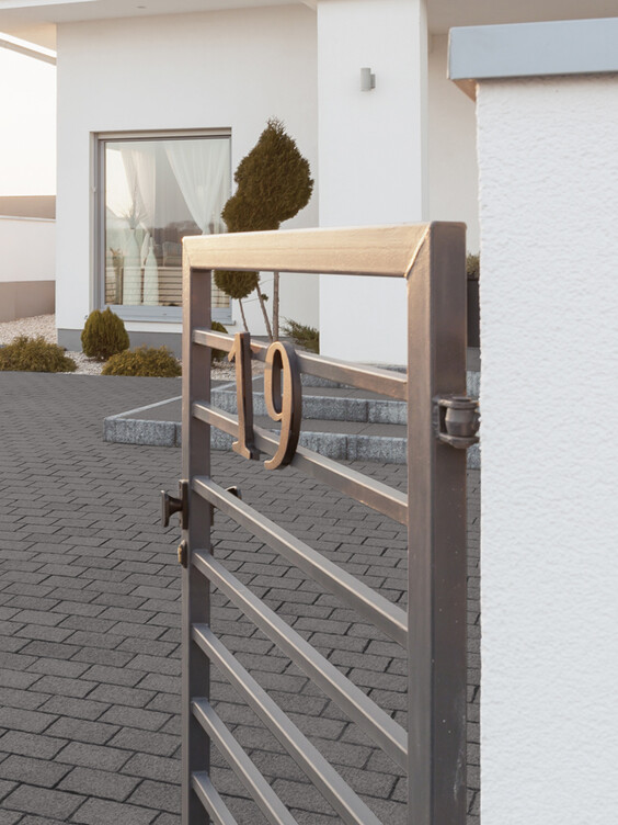 Portail contemporain 