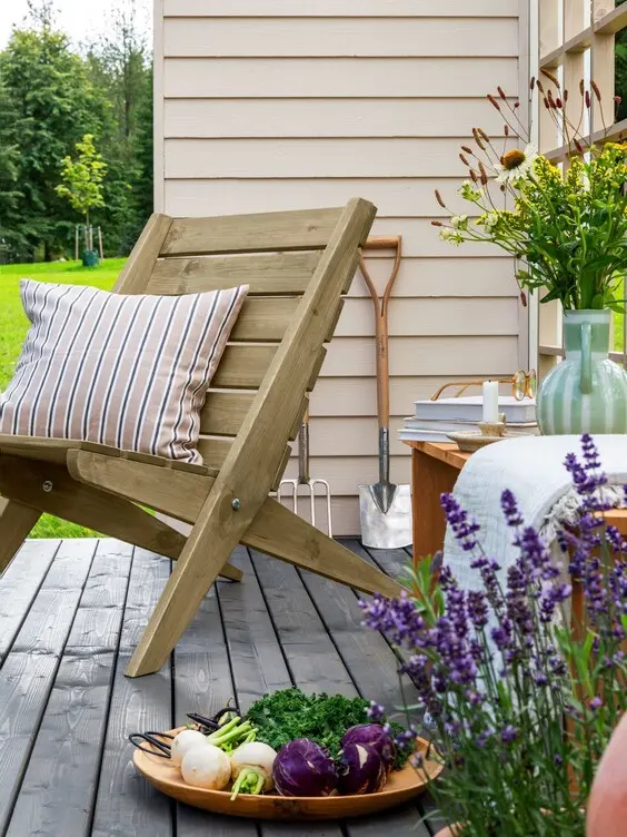Apportez un tapis sur la terrasse